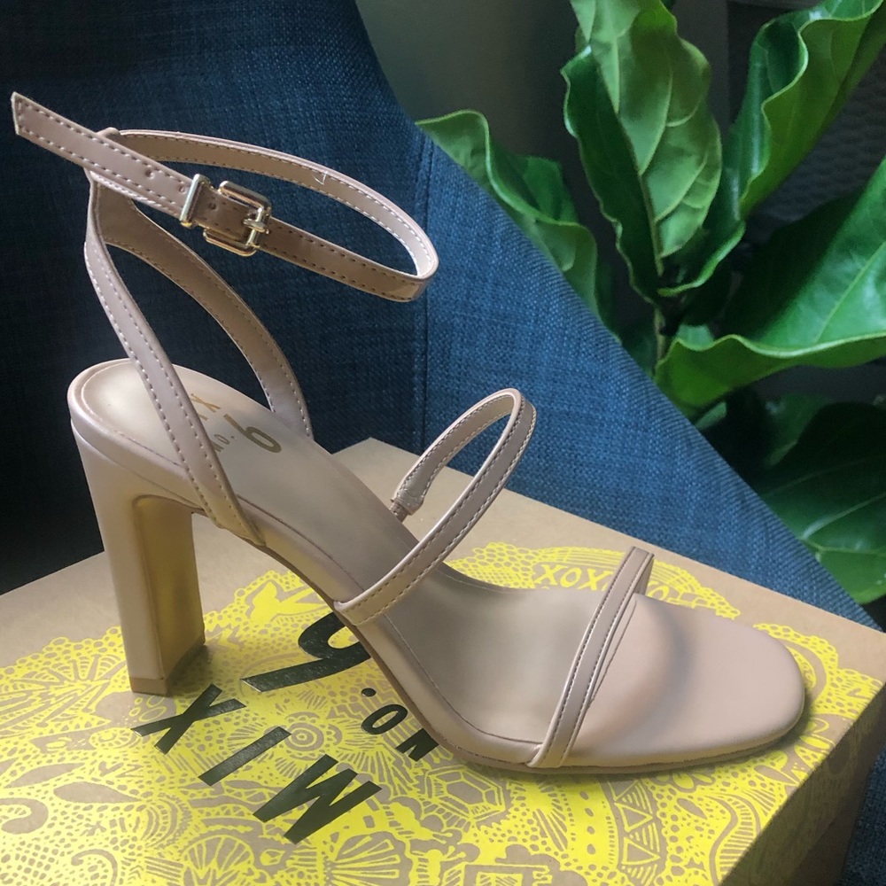Nude beige skinny strappy heel